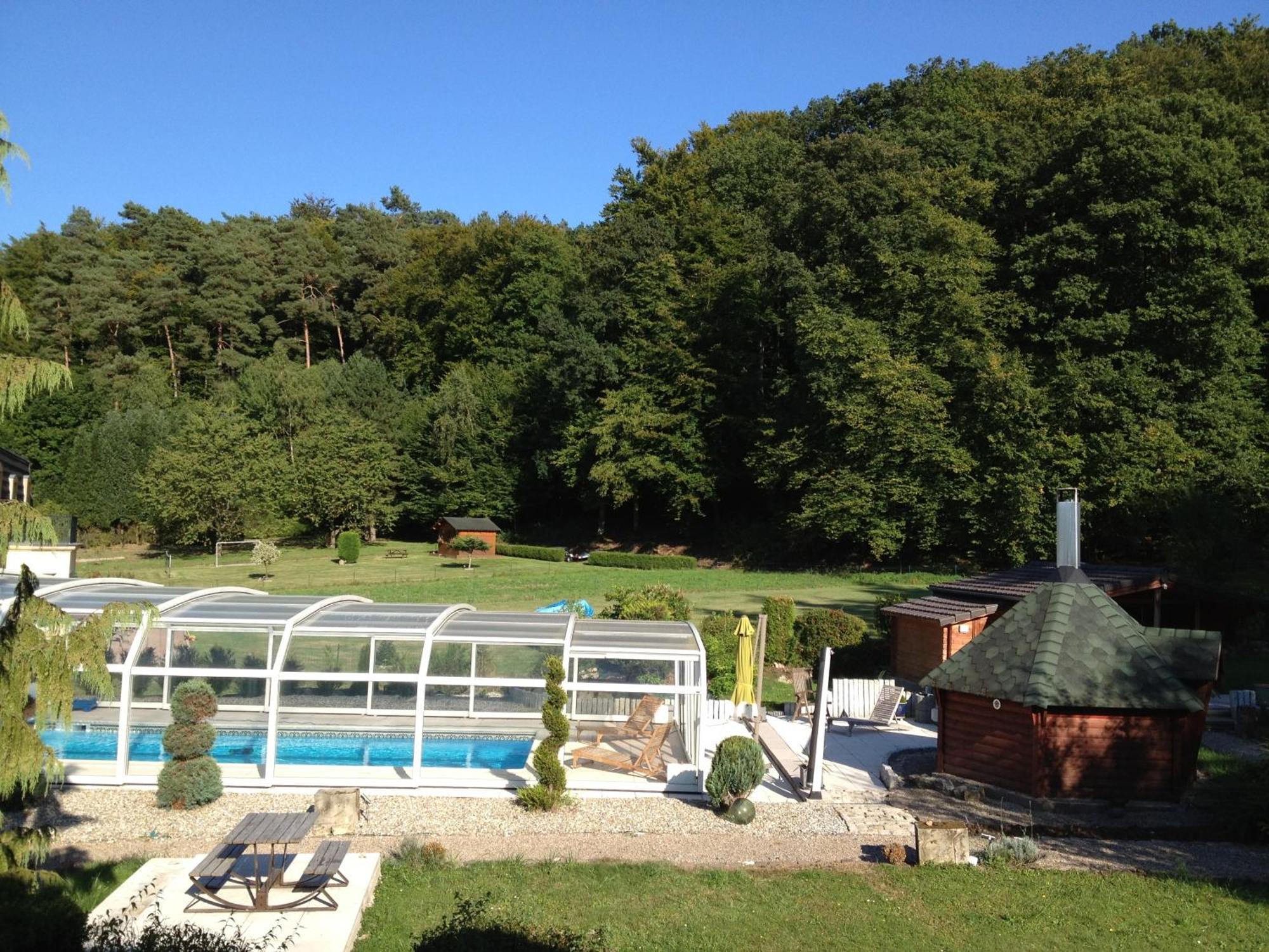 Logis Hotel Domaine Du Moulin Saint-Avold Buitenkant foto